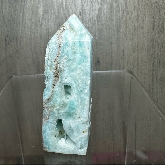 Blue Aragonite Crystal Stone Tower Point
Please see photos for measurements - Picture 9 of 10
